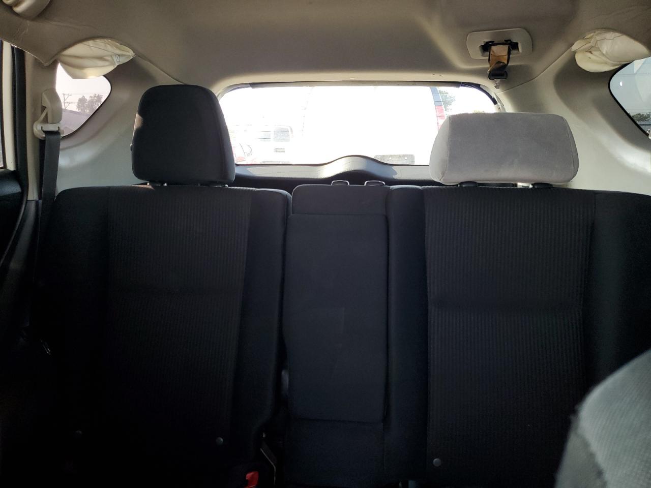 2014 Toyota Rav4 Le VIN: JTMZFREV3EJ010795 Lot: 65583075