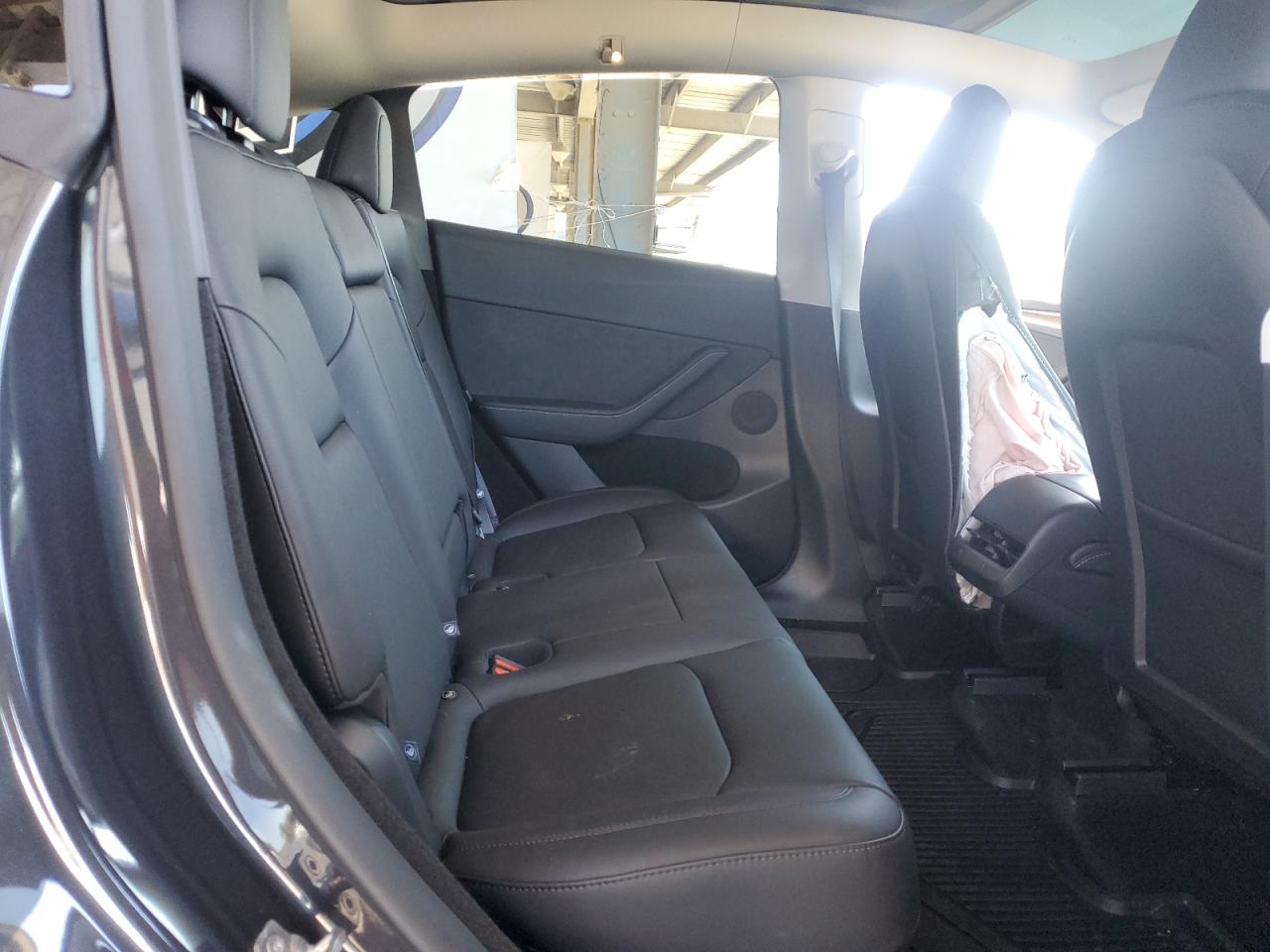 2025 Tesla Model Y VIN: 7SAYGDED2SF280979 Lot: 64315395