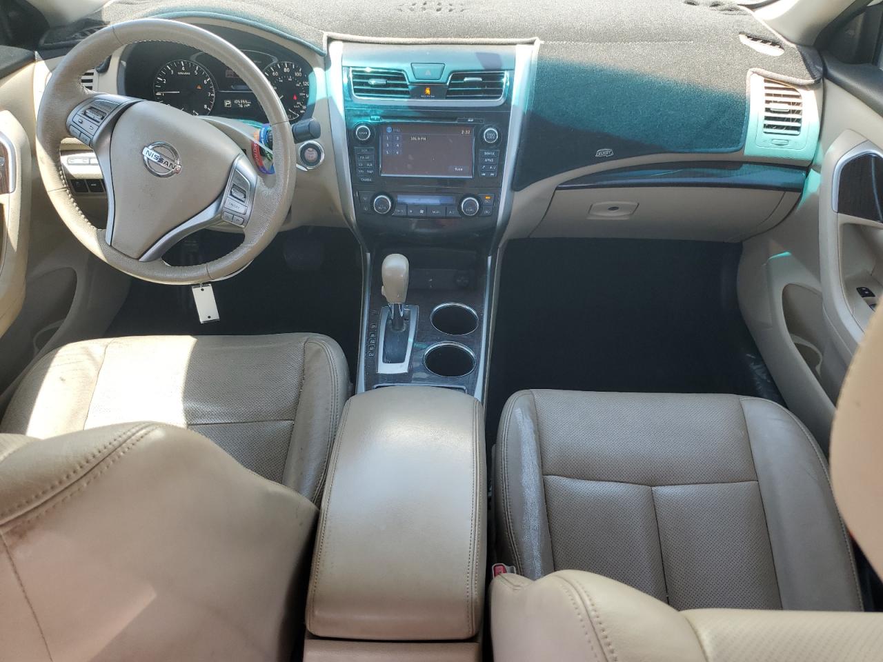 2015 Nissan Altima 2.5 VIN: 1N4AL3AP5FN404261 Lot: 62309335