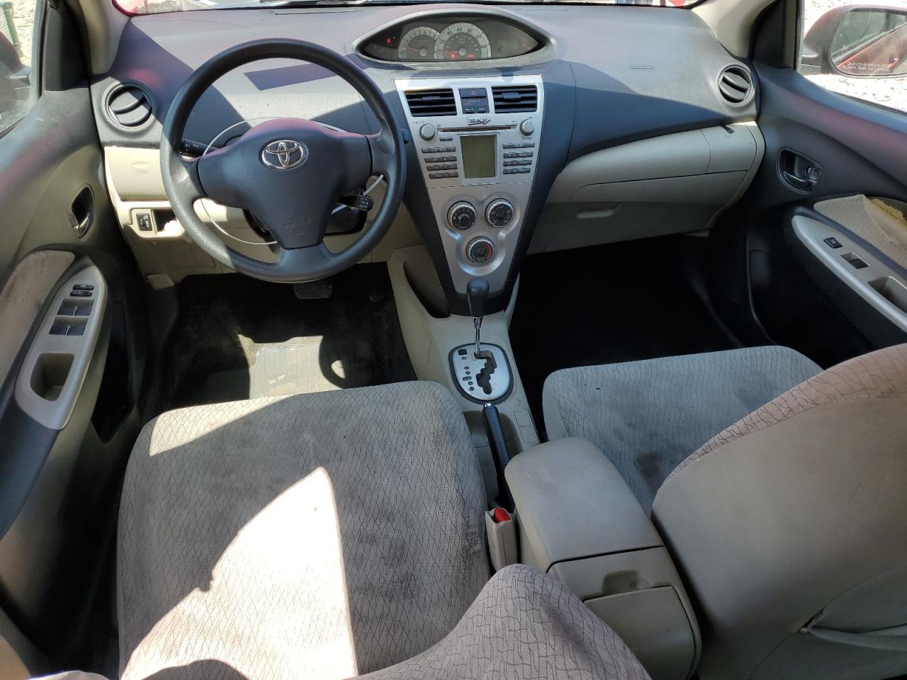 2008 Toyota Yaris VIN: JTDBT923681200771 Lot: 64115425