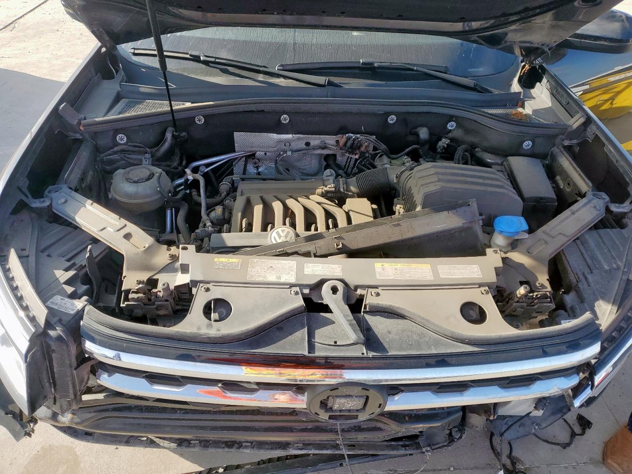 1v2he2ca2nc223228 1V2HE2CA2NC223228 2022 Volkswagen Atlas Cross Sport Se