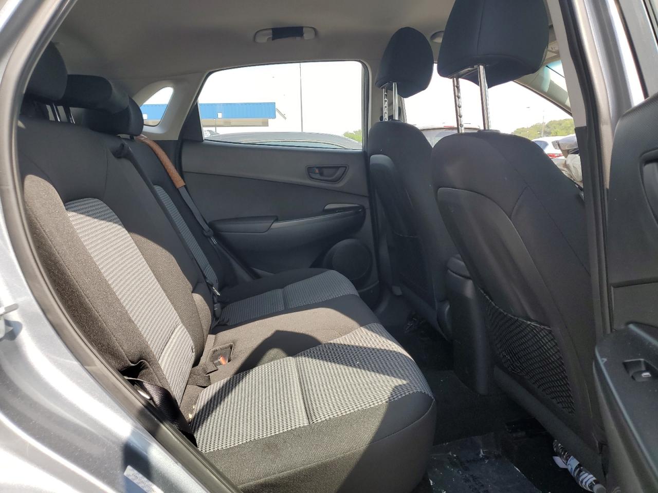 2018 Hyundai Kona Se VIN: KM8K1CAA1JU179055 Lot: 65910985