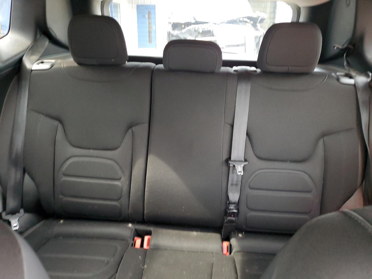 2017 Jeep Renegade Latitude VIN: ZACCJBBH8HPE98057 Lot: 64422685