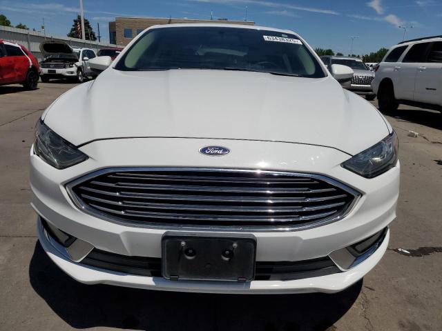  FORD FUSION 2018 Белы