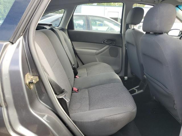 2005 FORD FOCUS ZX5  