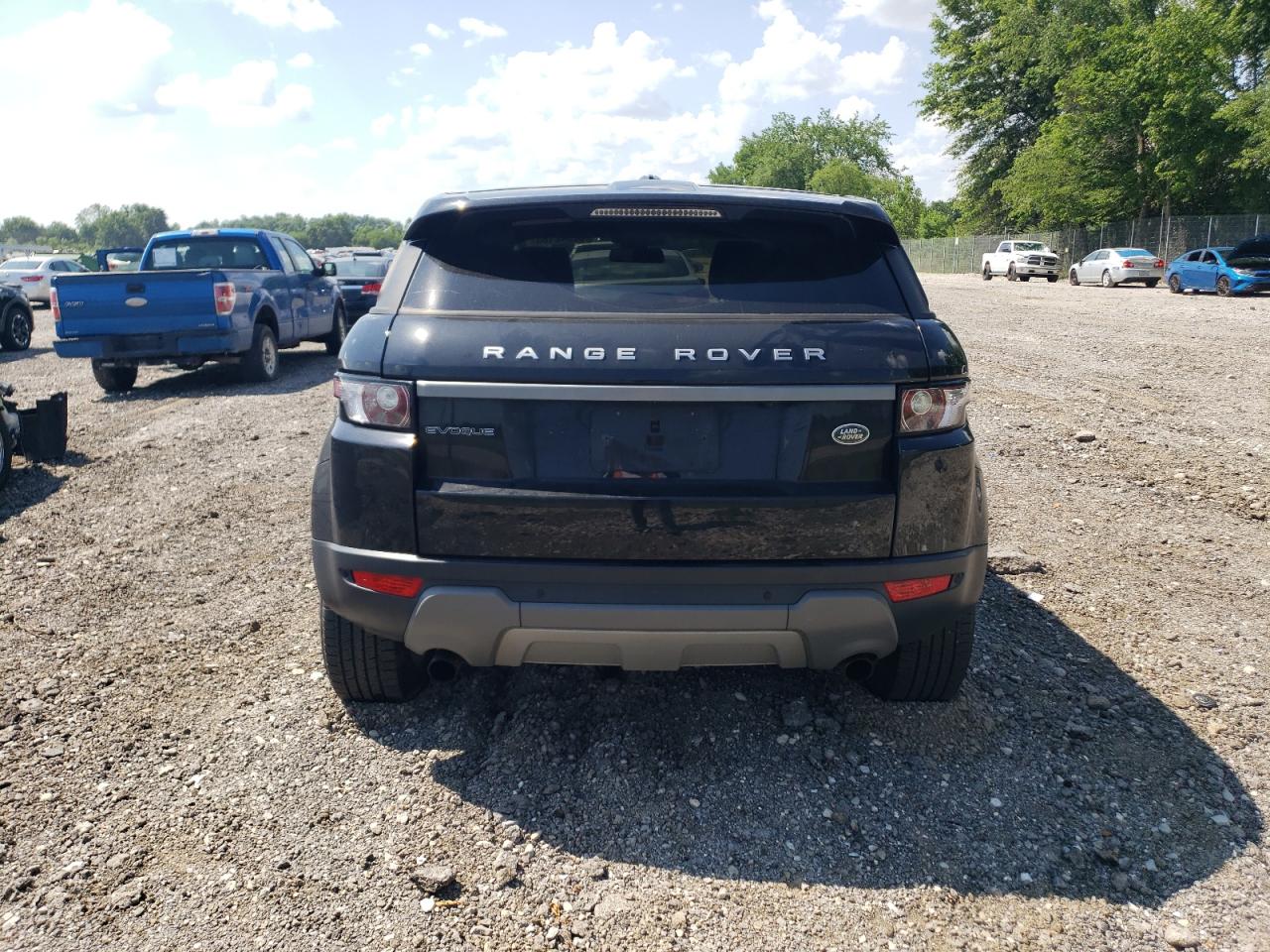 2015 Land Rover Range Rover Evoque Pure VIN: SALVN2BG4FH045040 Lot: 62842165