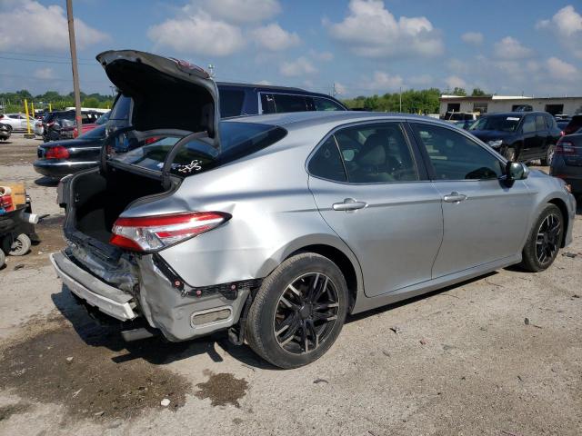  TOYOTA CAMRY 2018 Silver