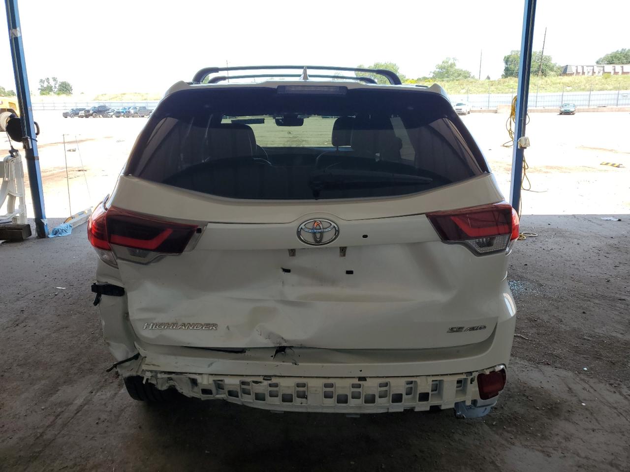 2019 Toyota Highlander Se VIN: 5TDJZRFH6KS601070 Lot: 65477085
