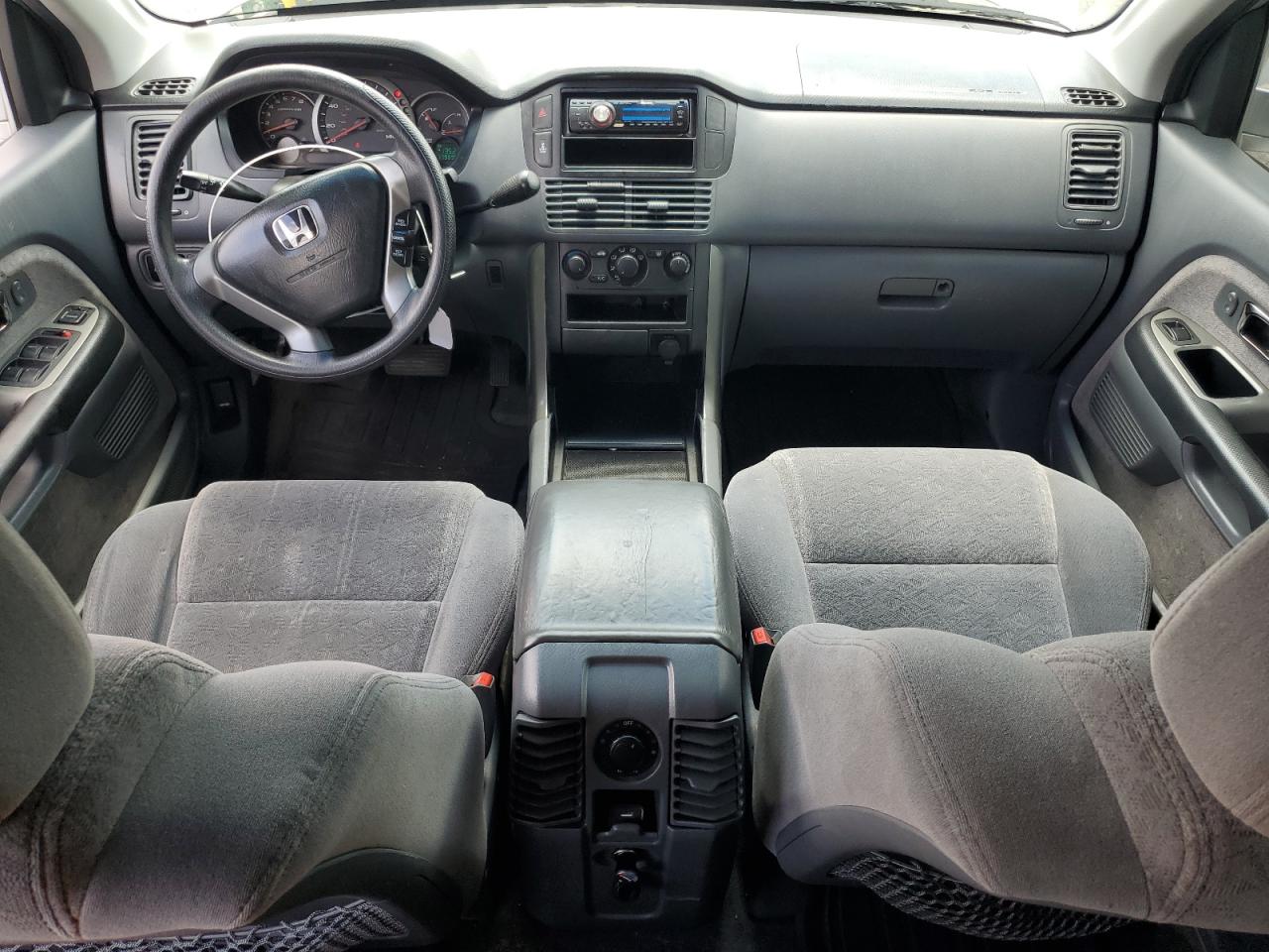 2004 Honda Pilot Lx VIN: 2HKYF18174H614881 Lot: 62088355