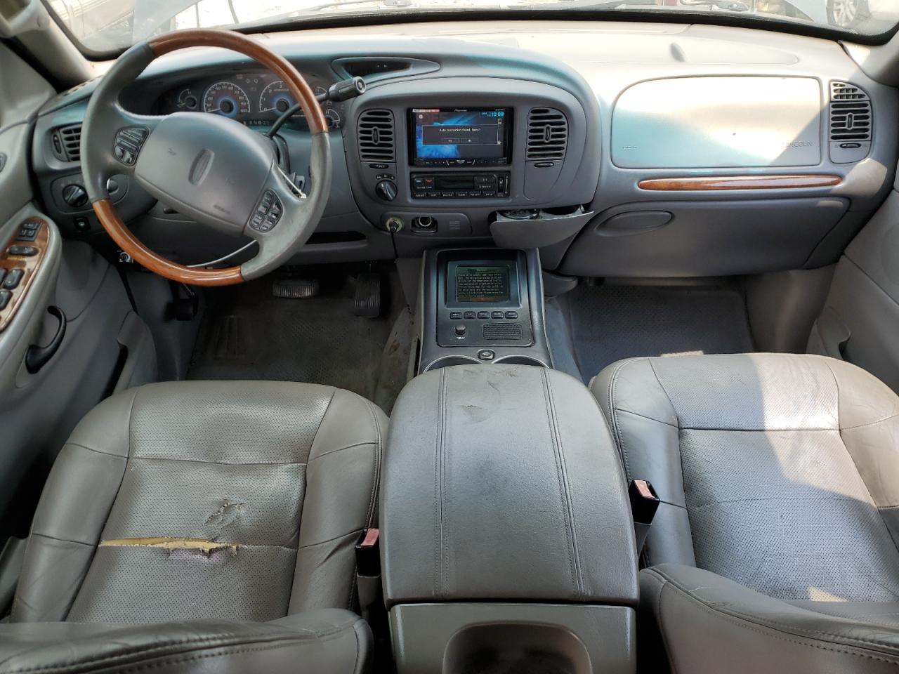 2001 Lincoln Navigator VIN: 5LMFU28A11LJ00804 Lot: 66778095