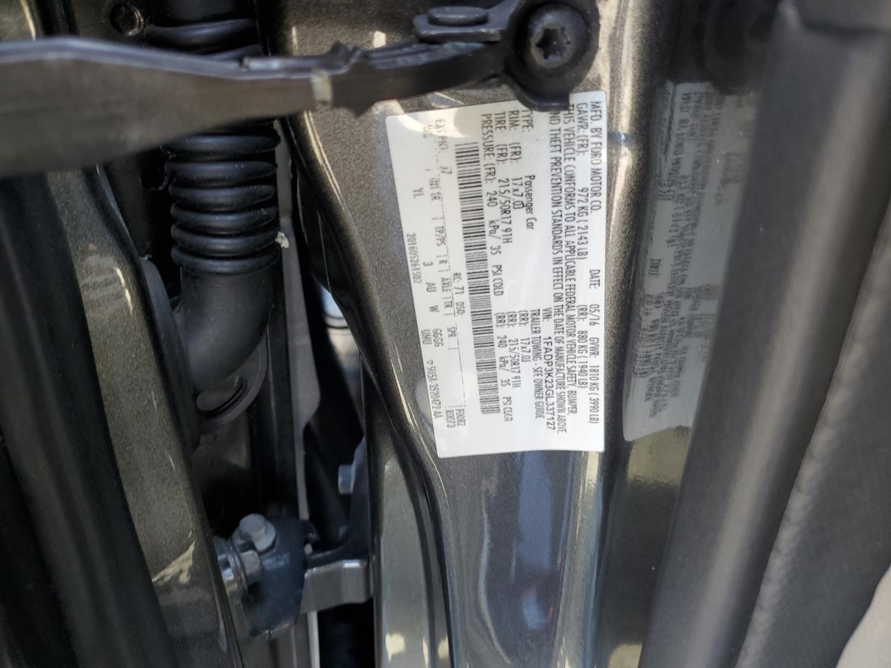 2016 Ford Focus Se VIN: 1FADP3K23GL337127 Lot: 66509985