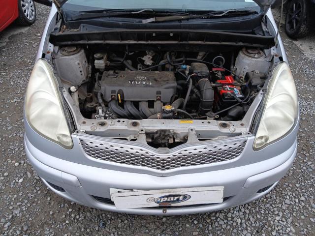 2003 TOYOTA YARIS VERS