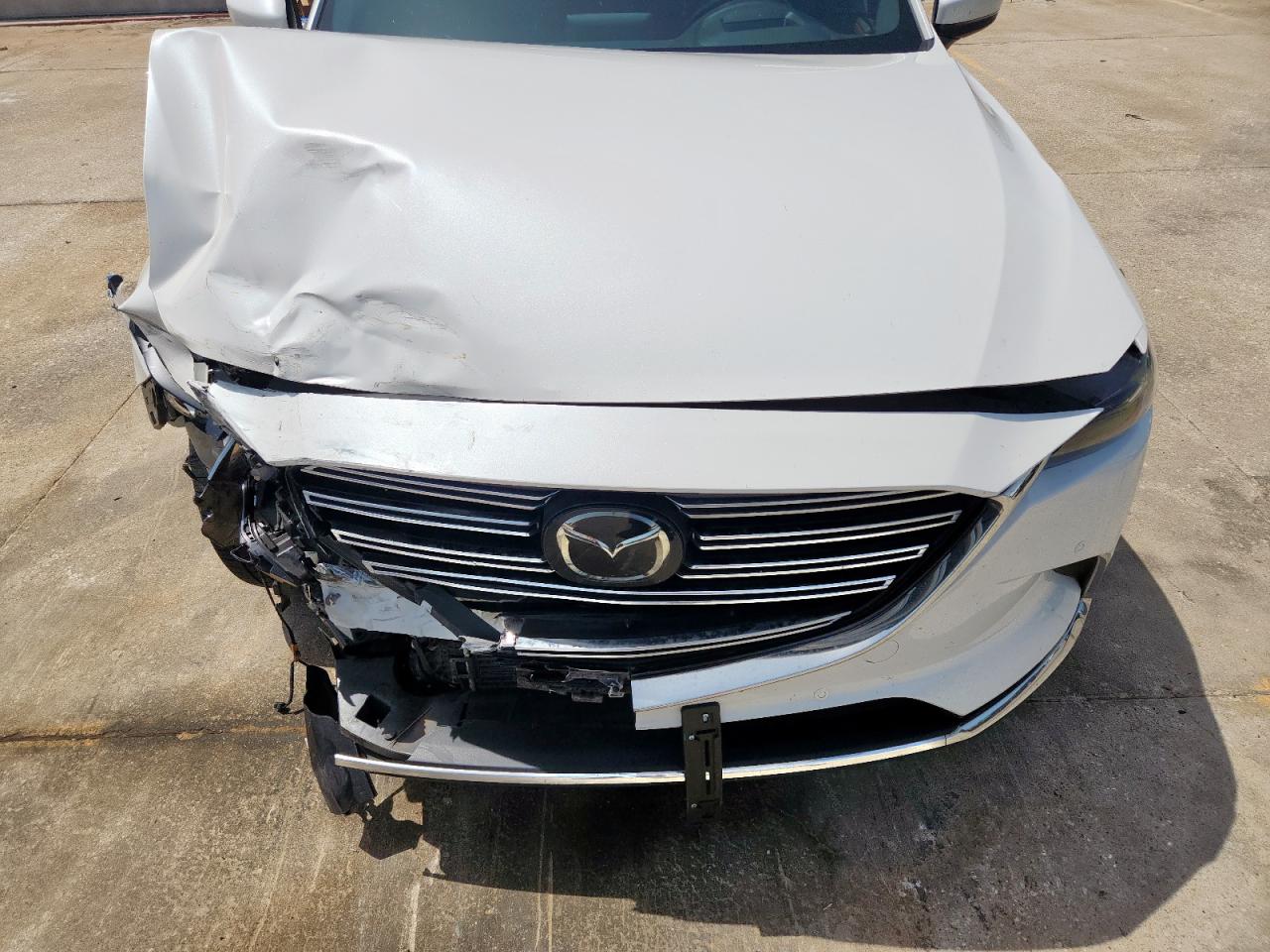 2018 Mazda Cx-9 Signature VIN: JM3TCBEY1J0212512 Lot: 65350105