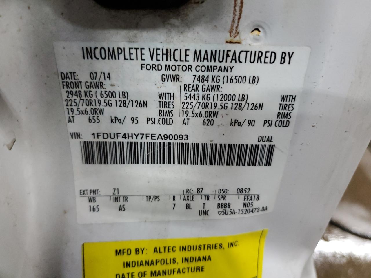 2015 Ford F450 Super Duty VIN: 1FDUF4HY7FEA90093 Lot: 64411365
