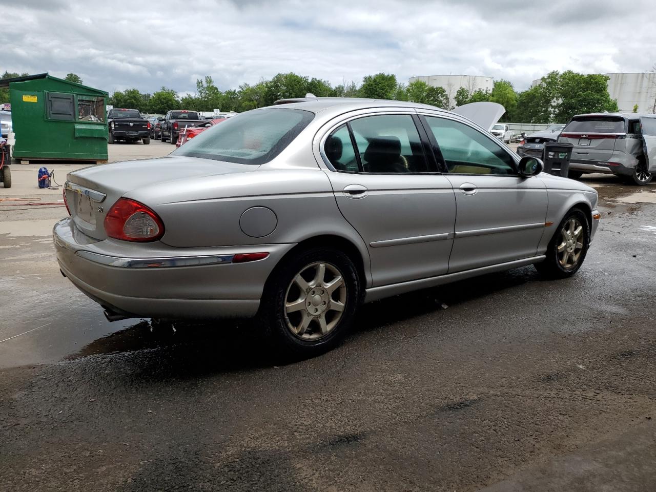 2004 Jaguar X-Type at NY - Central Square, Copart lot
