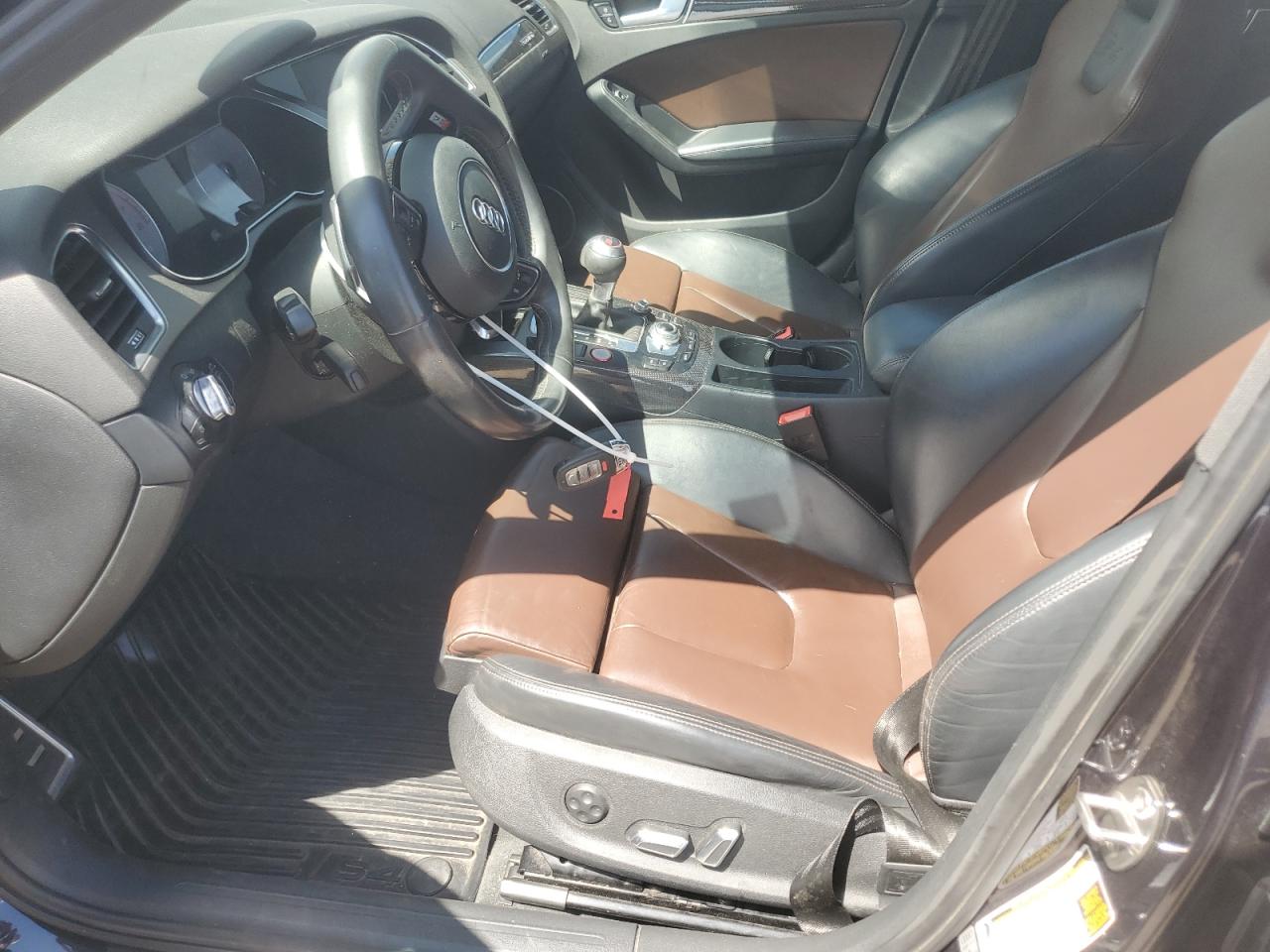 2015 Audi S4 Premium Plus VIN: WAUBGAFLXFA007839 Lot: 64233135