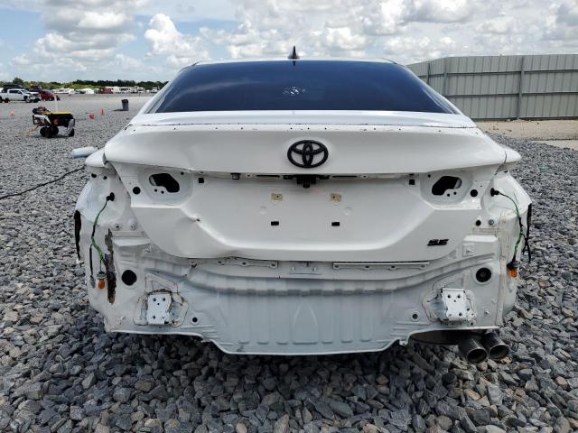  TOYOTA CAMRY 2020 White