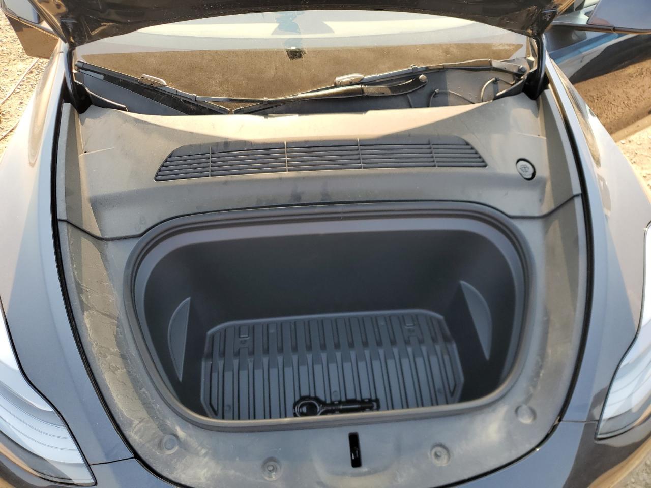 2025 Tesla Model Y VIN: 7SAYGAEE8SF308470 Lot: 67009595