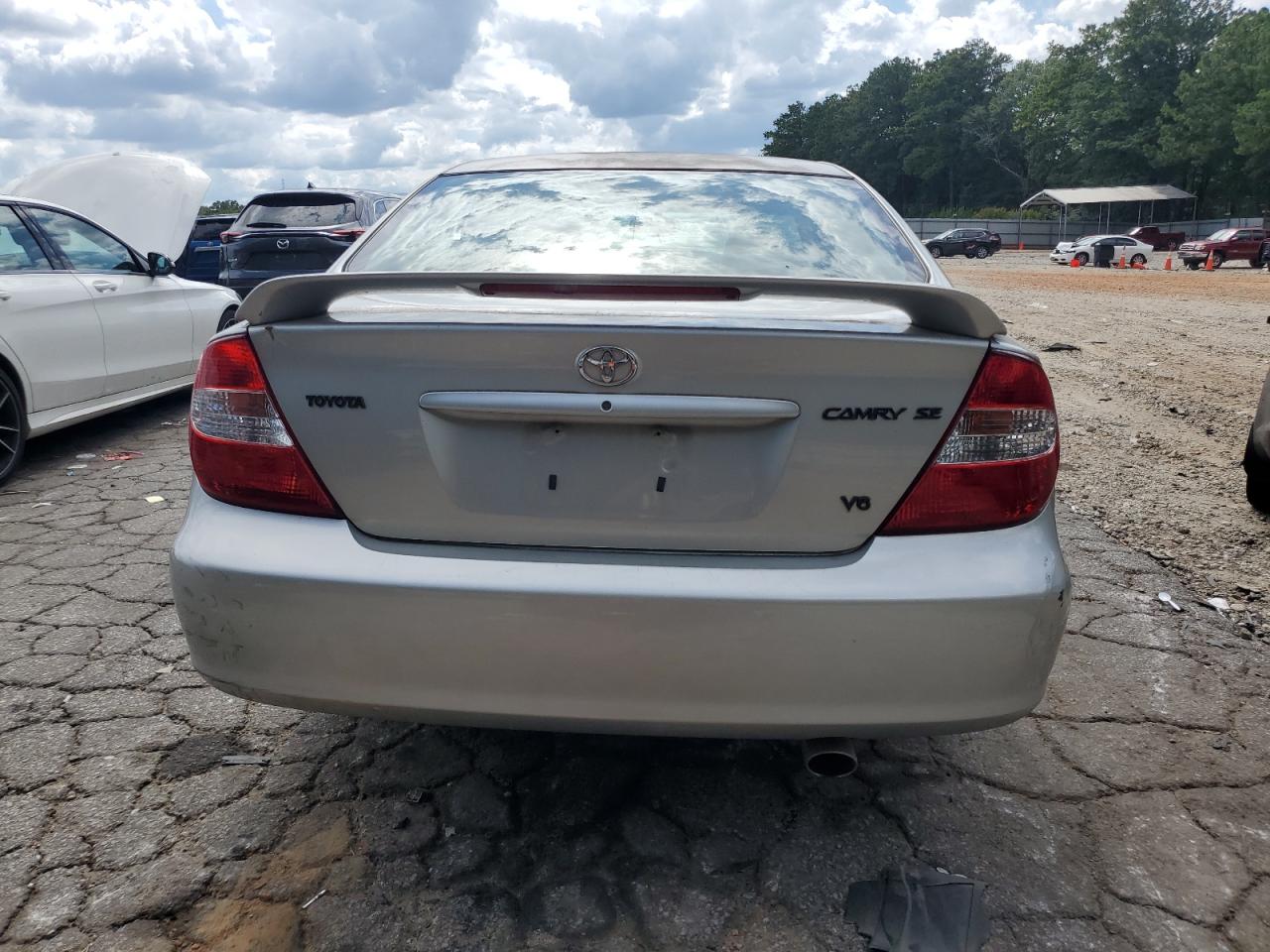 2004 Toyota Camry Se VIN: 4T1BA32K44U500582 Lot: 65131155