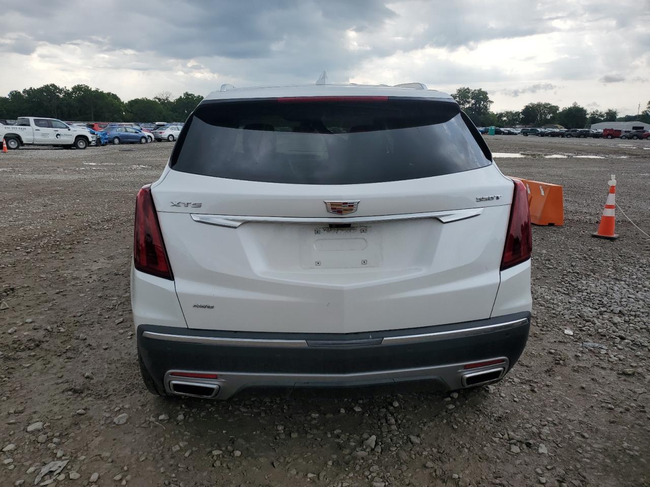 2024 Cadillac Xt5 Platinum Premium Luxury VIN: 1GYKNFR42RZ750277 Lot: 65033385