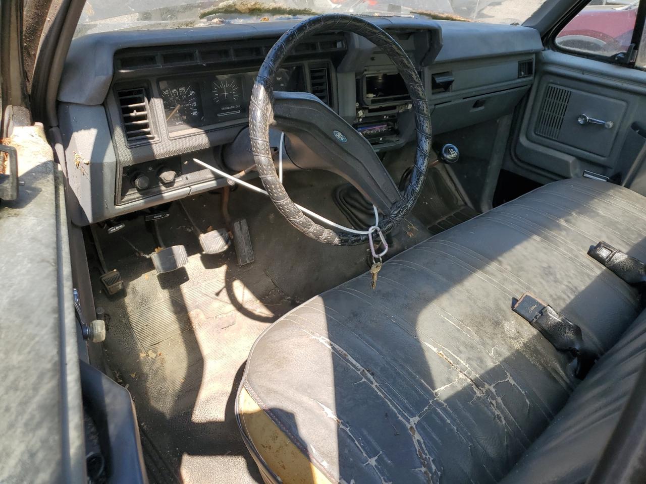 1985 Ford F150 VIN: 1FTEF14YXFPB36520 Lot: 63634675