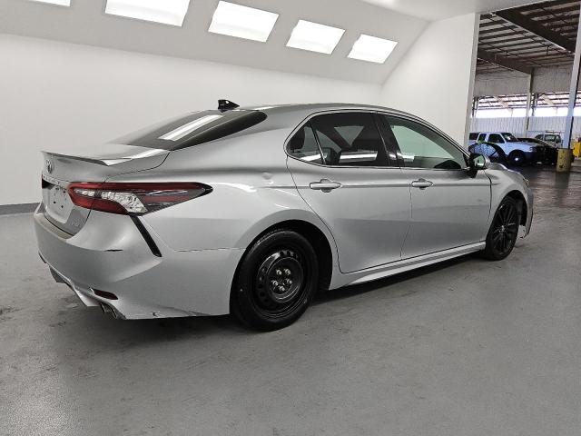  TOYOTA CAMRY 2021 Silver