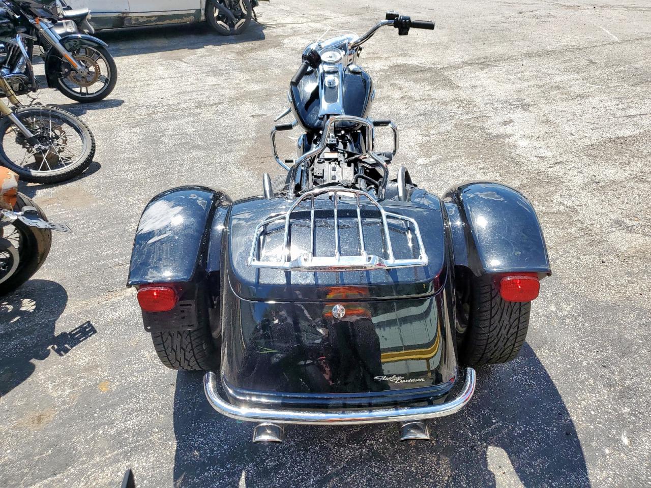 1hd1mcm17gb850499 1HD1MCM17GB850499 2016 Harley-Davidson Flrt Free Wheeler