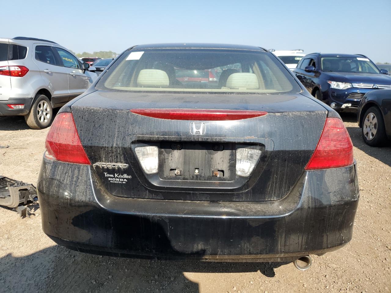 2006 Honda Accord Lx VIN: 1HGCM56496A015559 Lot: 64740725