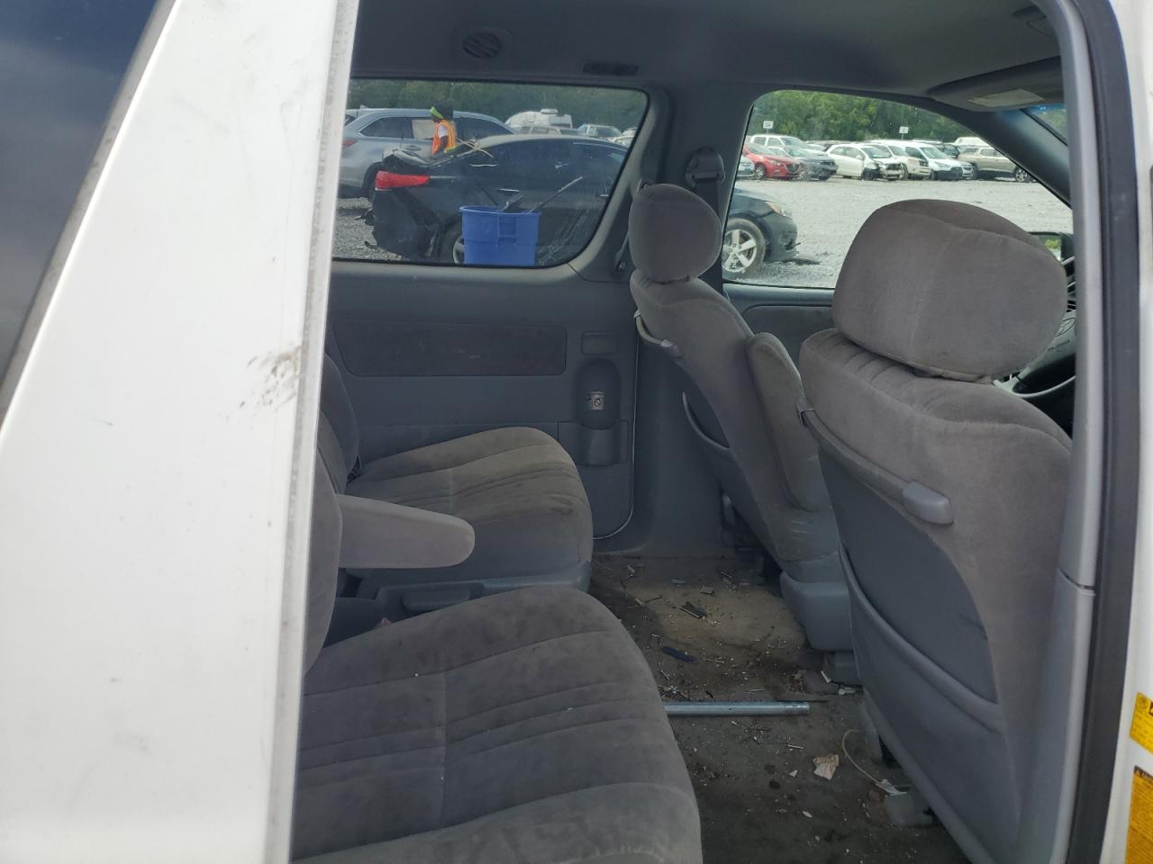 2001 Toyota Sienna Le VIN: 4T3ZF13C81U409491 Lot: 65229545