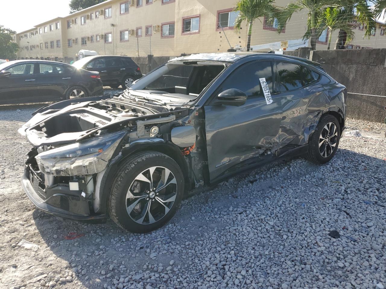 2021 Ford Mustang Mach-E Premium VIN: 3FMTK3R79MMA38799 Lot: 67057165