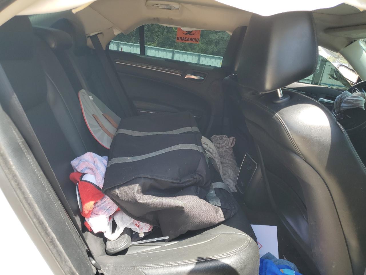 2016 Chrysler 300 Limited VIN: 2C3CCAAG9GH261272 Lot: 66764865