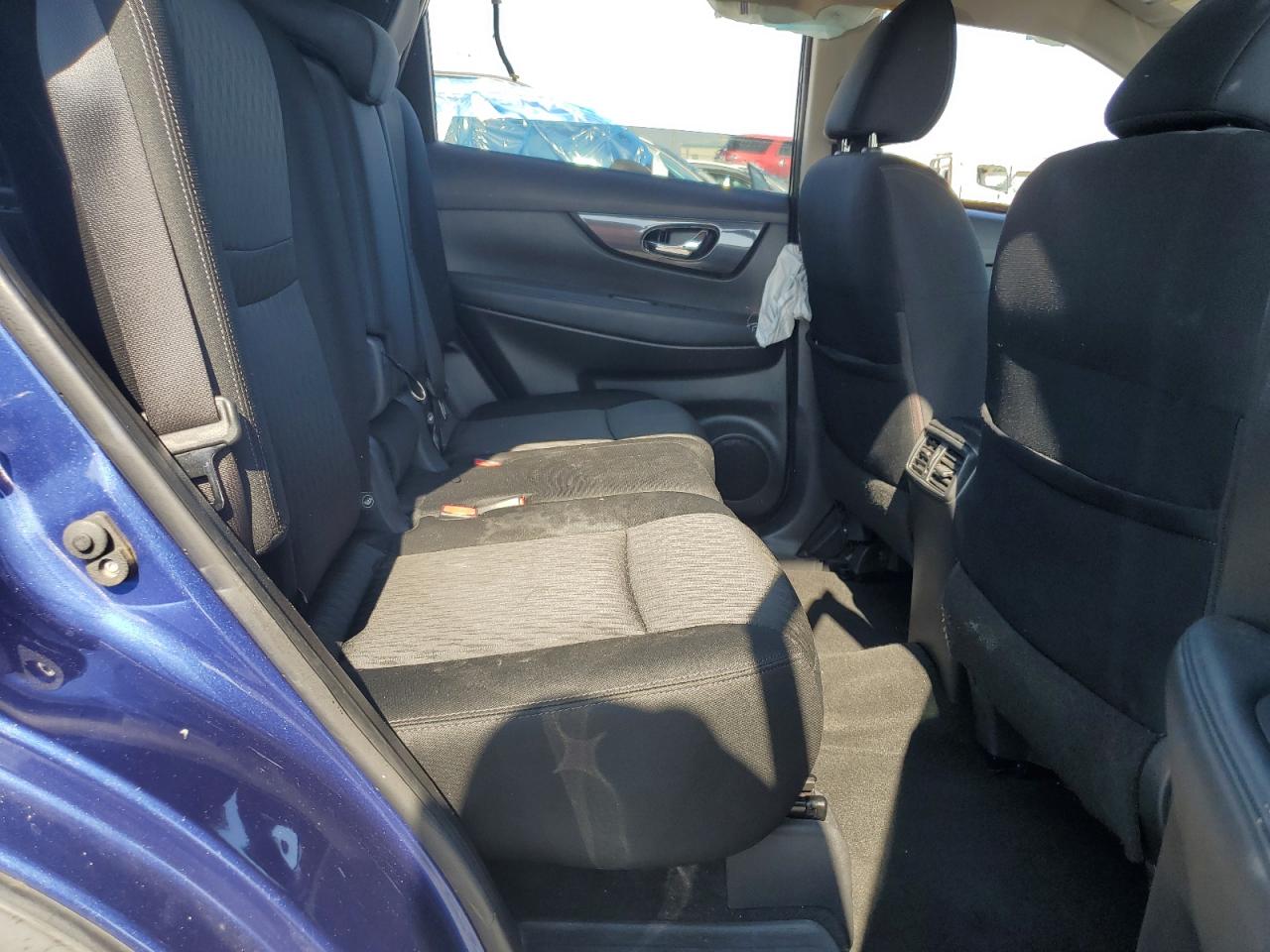 2018 Nissan Rogue S VIN: KNMAT2MT6JP540182 Lot: 64826495