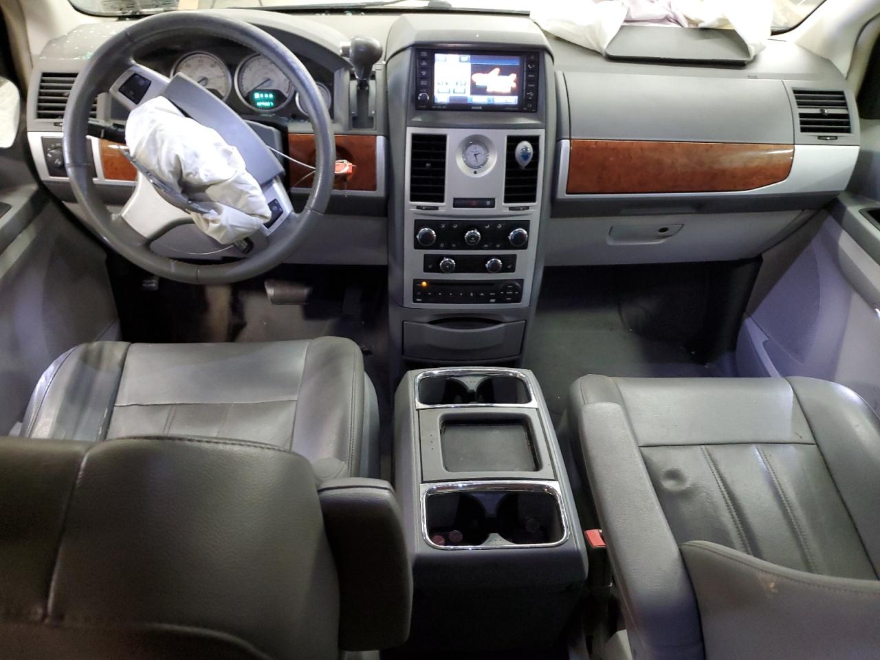 2009 Chrysler Town & Country Touring VIN: 2A8HR54199R633861 Lot: 65095435