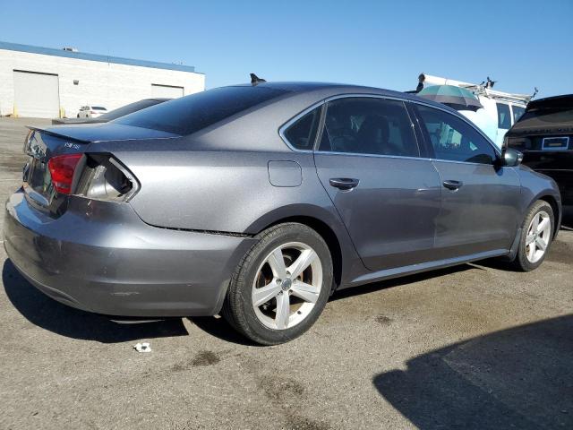  VOLKSWAGEN PASSAT 2015 Szary