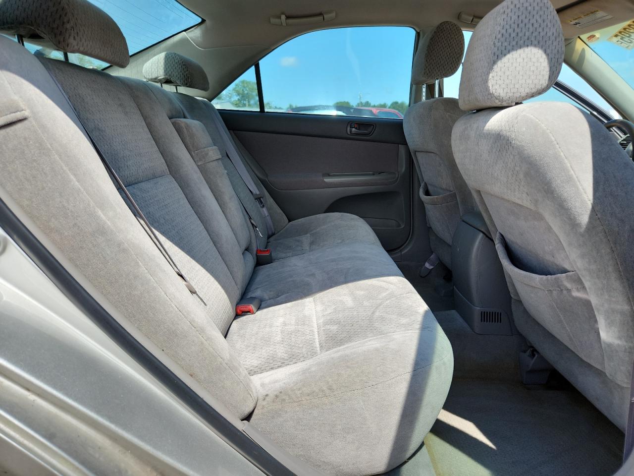 2004 Toyota Camry Le VIN: 4T1BE32K54U910196 Lot: 64400295