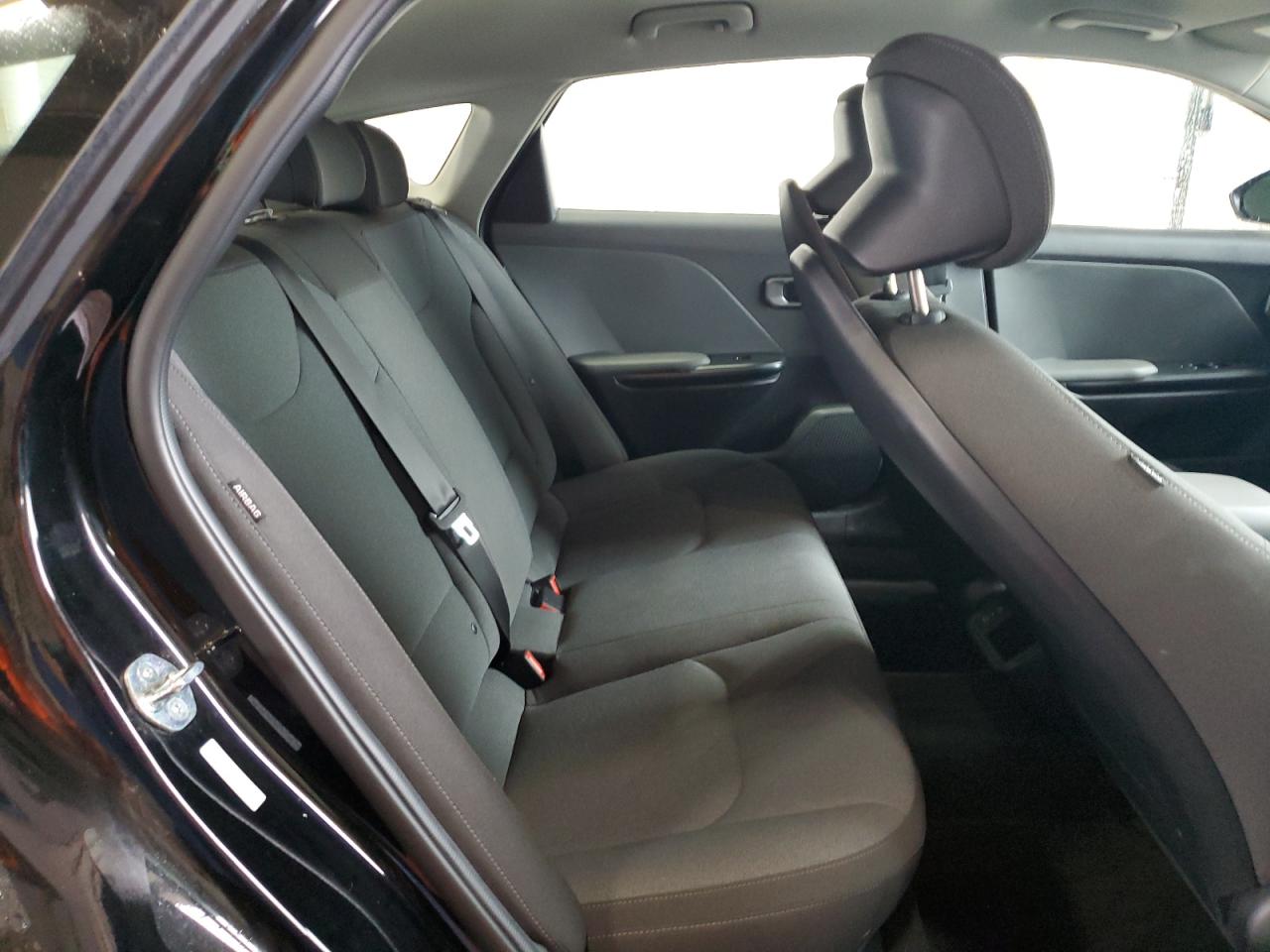 2025 Kia K4 Lx VIN: 3KPFT4DE1SE027412 Lot: 63300335