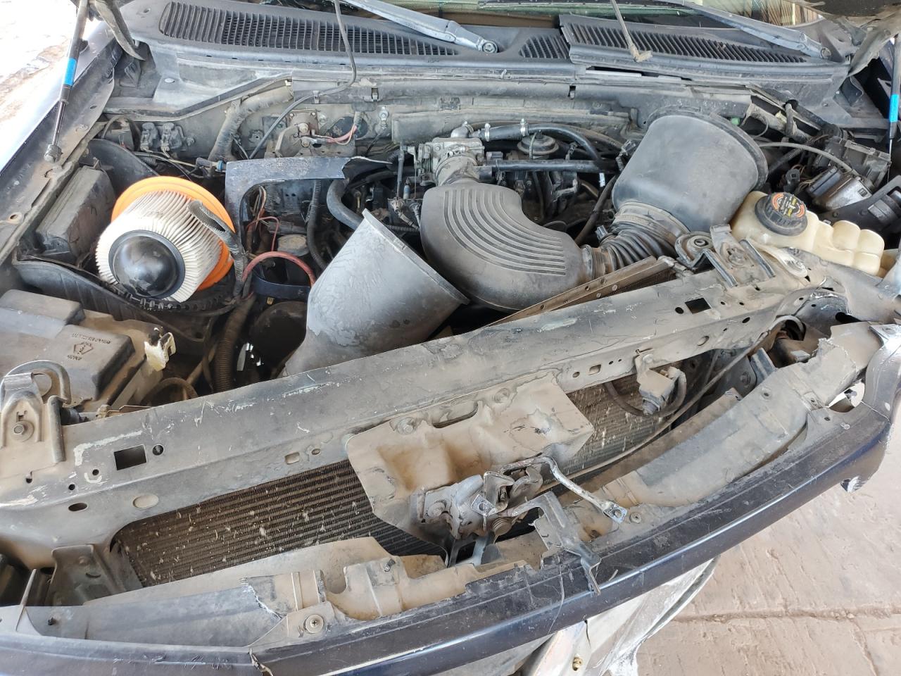 2002 Ford F150 VIN: 1FTRX08L22KA75999 Lot: 61861345