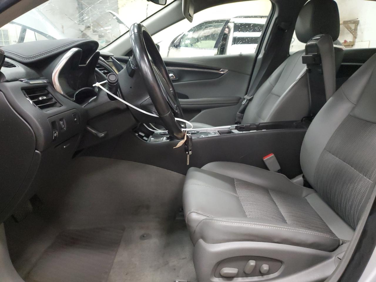2018 Chevrolet Impala Lt VIN: 1G1105S39JU108029 Lot: 64384065