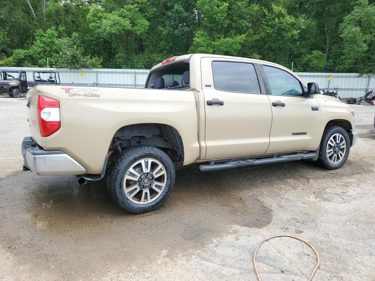 2019 Toyota Tundra Crewmax Sr5 VIN: 5TFDW5F10KX823888 Lot: 60906795