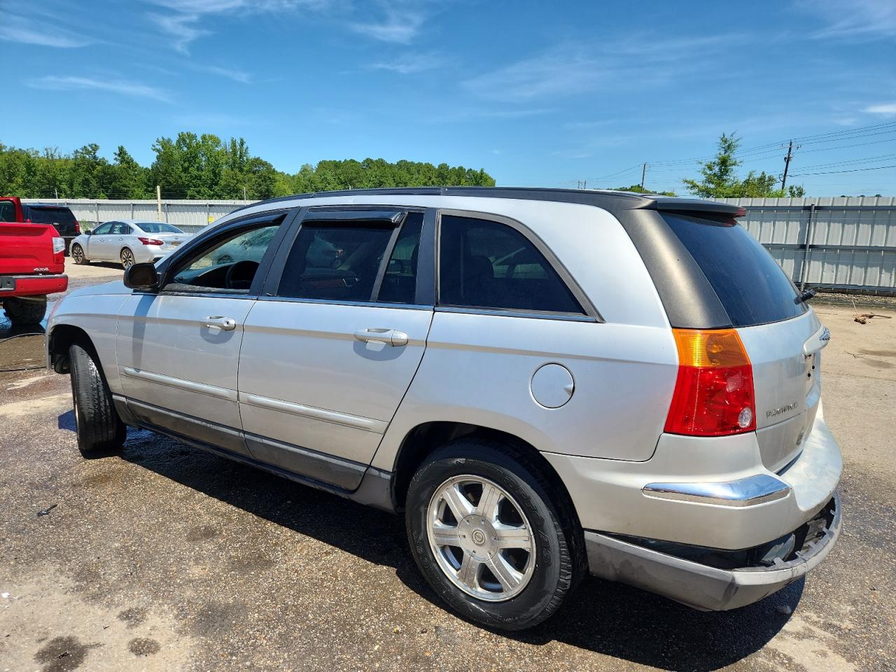 2004 Chrysler Pacifica VIN: 2C8GM68424R645479 Lot: 63827375
