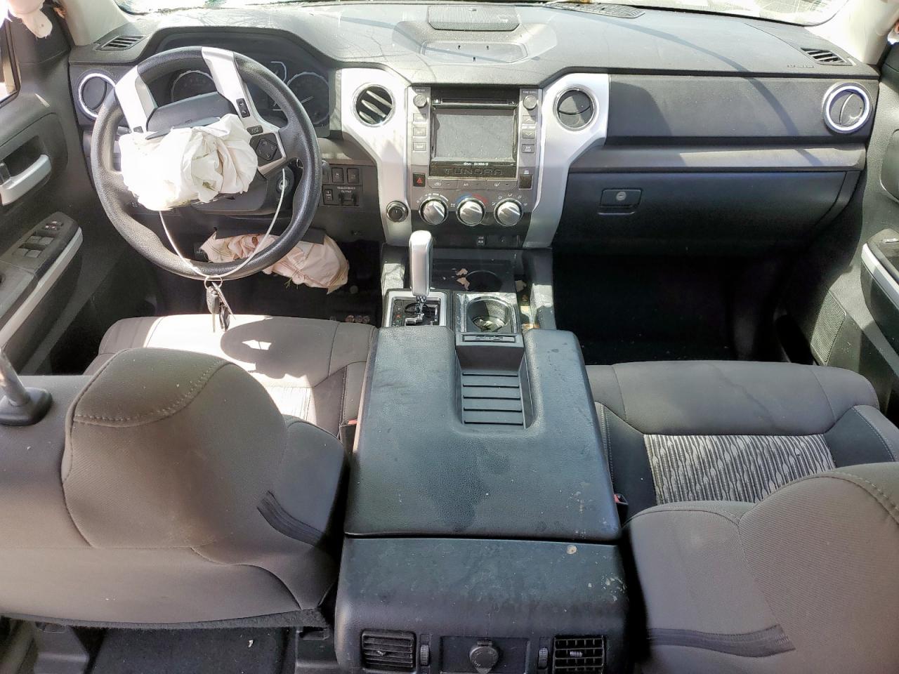 2019 Toyota Tundra Crewmax Sr5 VIN: 5TFDW5F13KX851118 Lot: 66882375
