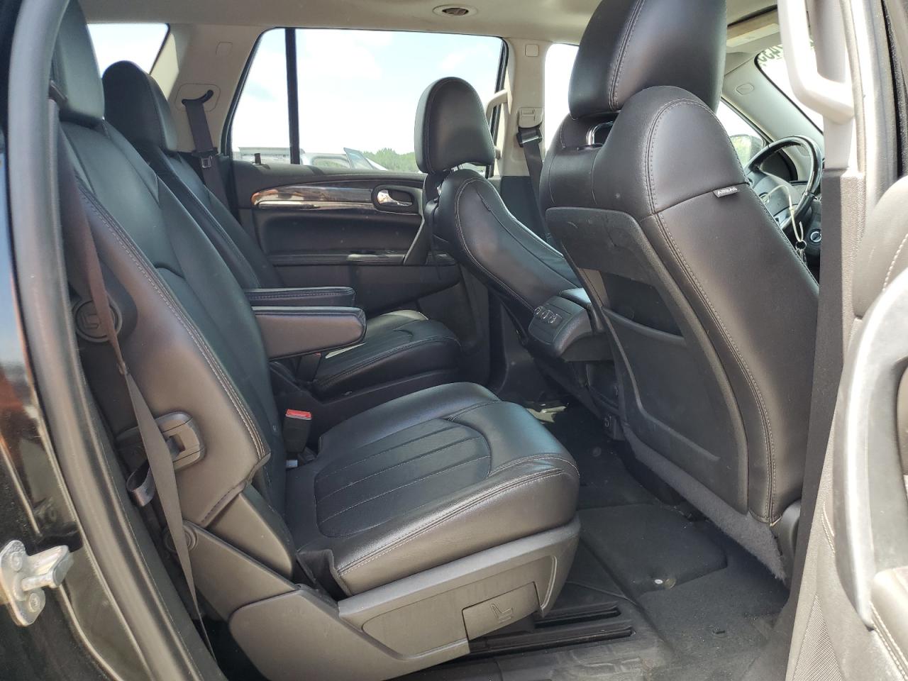2017 Buick Enclave VIN: 5GAKRBKD8HJ113583 Lot: 62752435