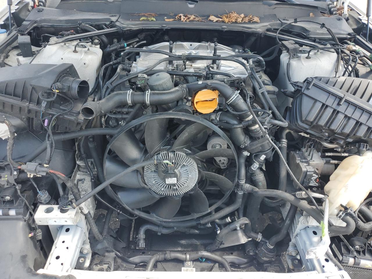 2018 Land Rover Discovery Hse Luxury VIN: SALRT2RV9JA072683 Lot: 65044255