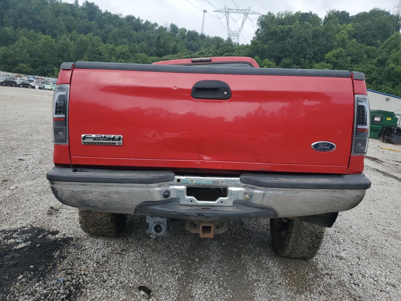 2005 Ford F250 Super Duty VIN: 1FTSF21P95EA38108 Lot: 64718535