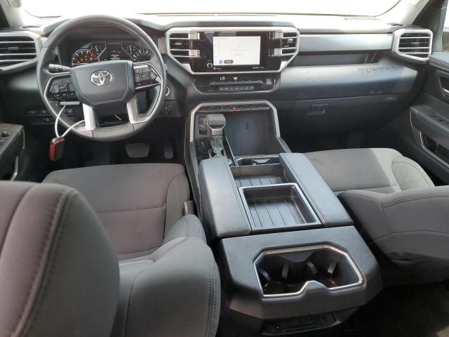  TOYOTA TUNDRA 2022 Czerwony