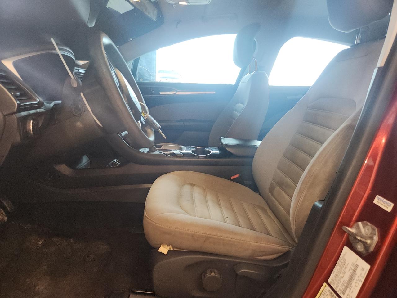 2014 Ford Fusion S VIN: 3FA6P0G72ER327330 Lot: 65603355