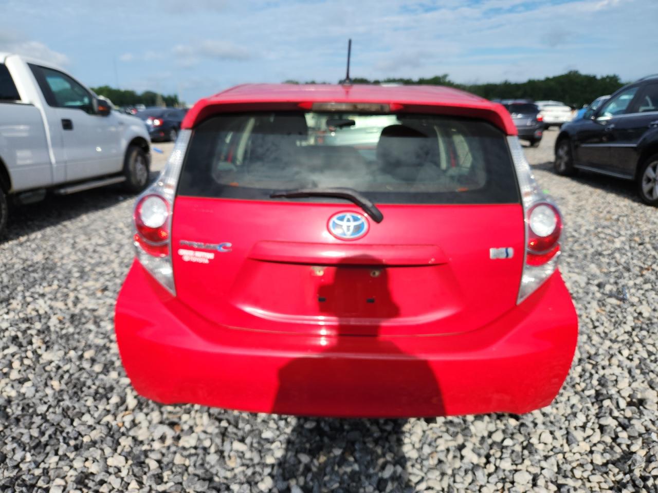 2012 Toyota Prius C VIN: JTDKDTB38C1513839 Lot: 64524645