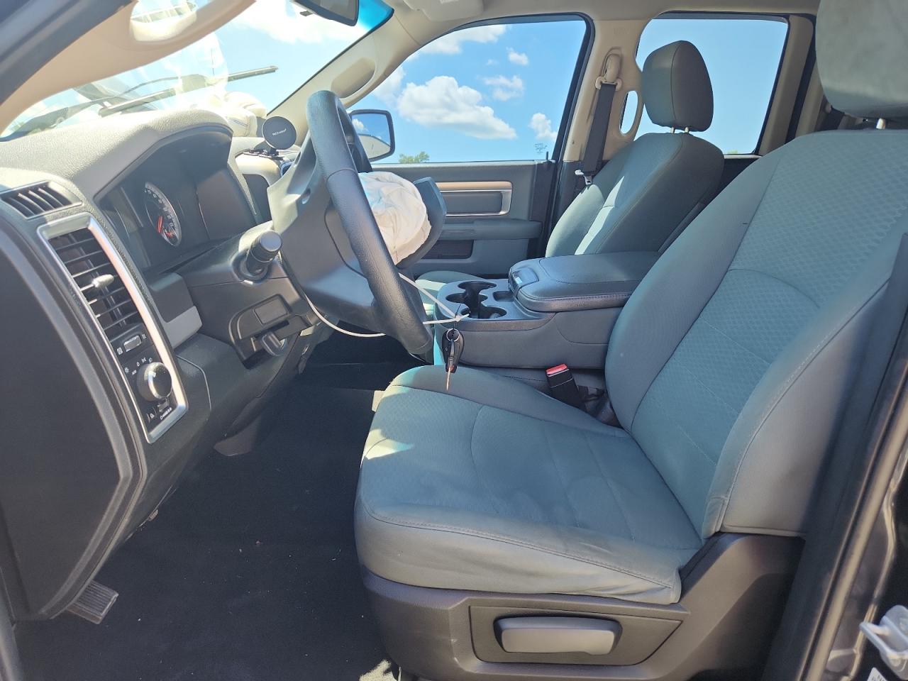 2015 Ram 1500 Slt VIN: 1C6RR6GG1FS511160 Lot: 62945485