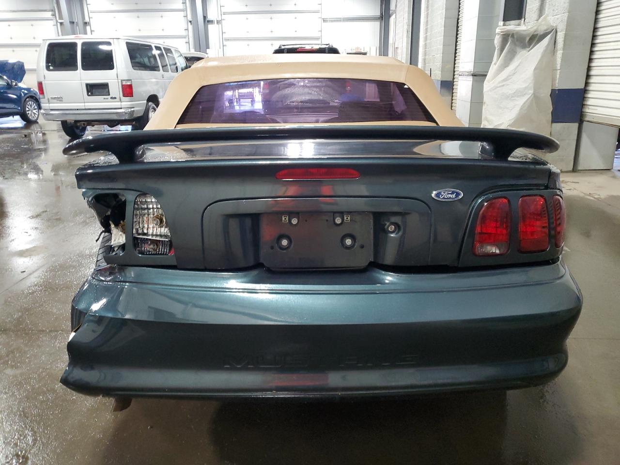 1998 Ford Mustang VIN: 1FAFP4445WF218165 Lot: 64799225