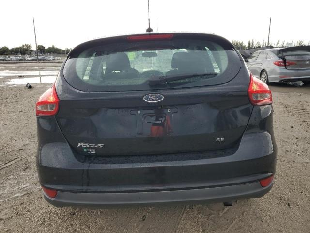  FORD FOCUS 2017 Czarny